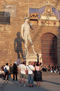 Italian Courses in Florence, Italy at Scuola Leonardo da Vinci.